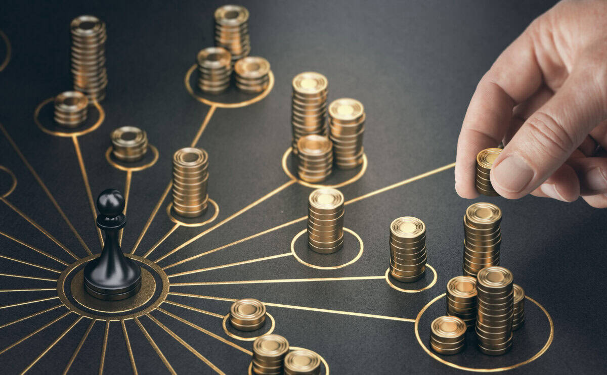Dividend Investors: 2 Blue-Chip Giants Looking Attractive After a Recent Pullback