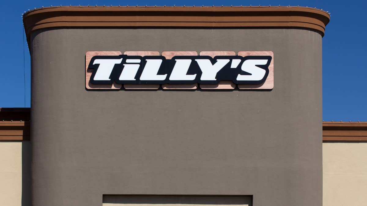 44-year-old mall retailer shut 40 stores, now it's turning a profit